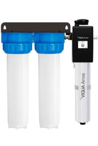 <div>Whole Home UV Water Treatment System</div>
<div>
<p>Part Number: ARROS22-IHS22<br>Ideal For: Bacteria, Color, Smell, Turbidity/Cloudiness</p>
<table>
<tbody>
<tr>
<td>Connection Size</td>
<td>Inlet: 1” FNPT, Outlet: (Combo Port) 1” MNPT / ¾” FNPT</td>
</tr>
<tr>
<td>Dimensions</td>
<td>24.95″ × 27.5″ × 9.0″ (63.4 cm × 69.9 cm × 22.9 cm)</td>
</tr>
<tr>
<td>Flow Rate</td>
<td>30mJ/cm2: 22 gpm (83.3 lpm) 5.0 m³/hr</td>
</tr>
<tr>
<td>Housing Details</td>
<td>Two 20″ 3-piece housings</td>
</tr>
<tr>
<td>Power Consumption</td>
<td>60 W</td>
</tr>
<tr>
<td>Ship Wt. (lbs)</td>
<td>50lbs (22.7kg)</td>
</tr>
</tbody>
</table>
</div>